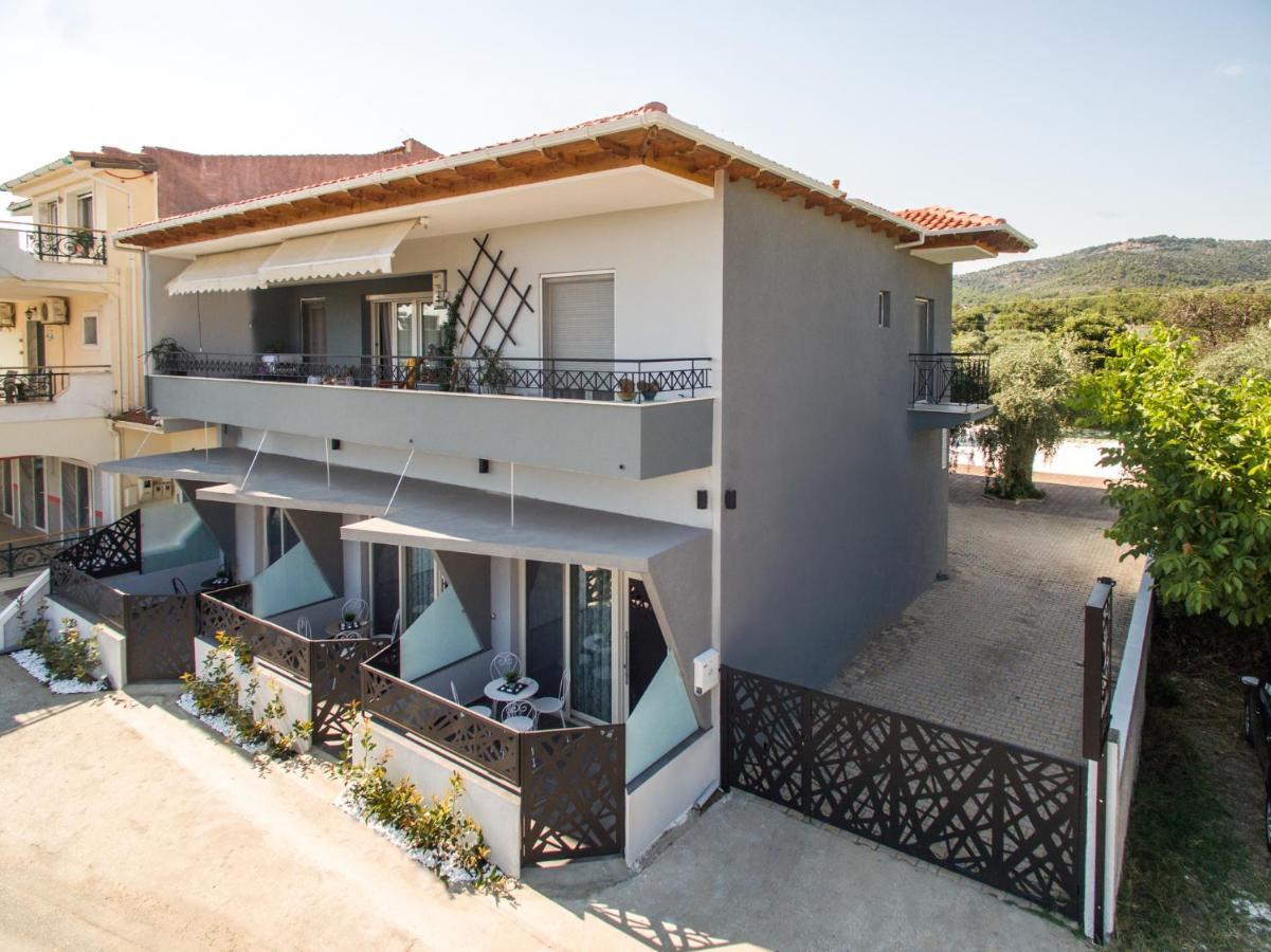 Oinoelia Luxury Suites & Residence Potos Exterior foto